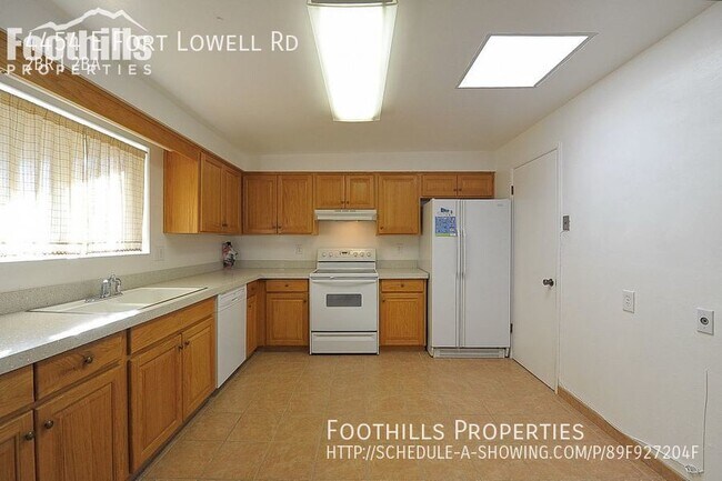 Foto del edificio - 2 BR 2 BA Townhome