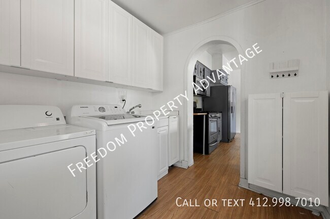 Foto del edificio - 130 S 24th St