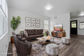Building Photo - 57 Midland Heights Cir