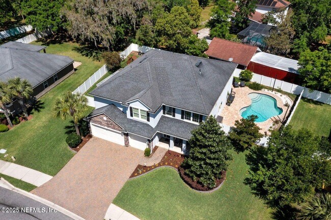 Foto del edificio - 11725 Paddock Gates Dr