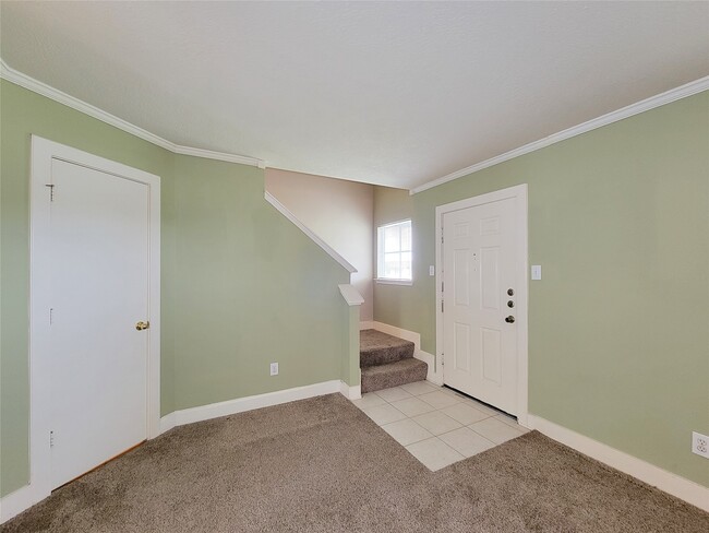 Building Photo - 9607 Farrell Dr