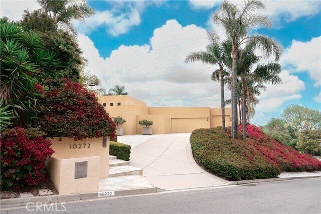 Building Photo - 10272 Overhill Dr