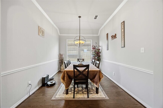 Foto del edificio - 13410 Ravens Park Ln