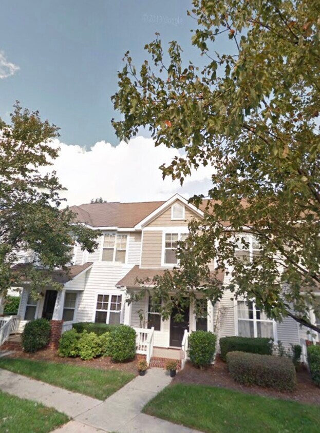 16935 Bridgeton Ln, Huntersville, NC 28078 Townhome Rentals in