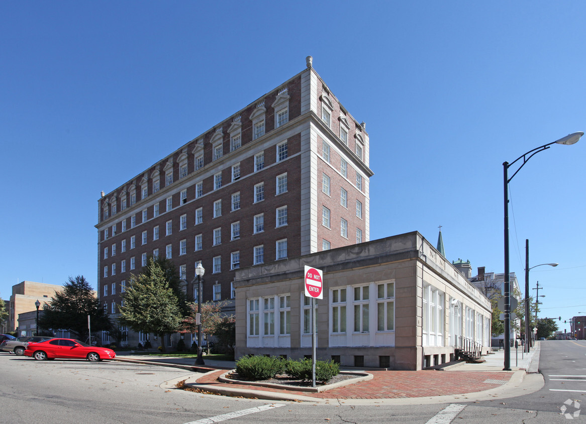 Foto principal - Anthony Wayne Apartments