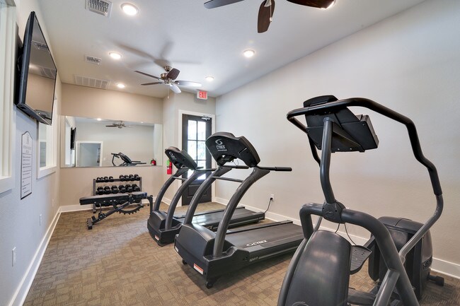Gimnasio - Midtown Apartments