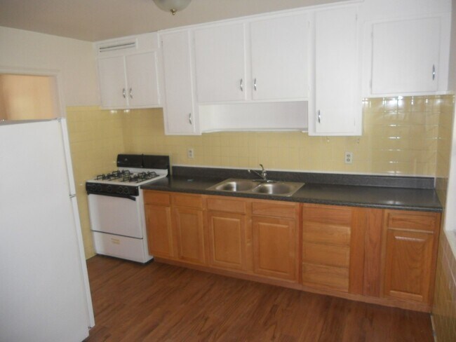 Foto del edificio - 826 Garfield