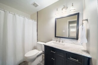 Building Photo - 18436 Sunrise Pines Dr