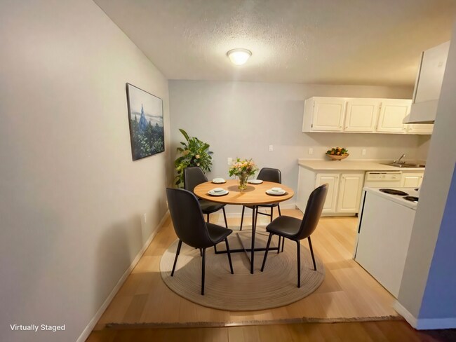 Photo du bâtiment - Jonathon Lodge Apartments