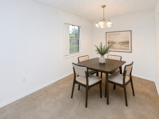 Foto del edificio - Reserve at Lake Pointe Apartments and Townhomes