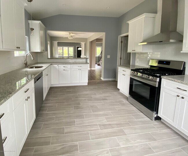 Foto del edificio - 132 Peach St