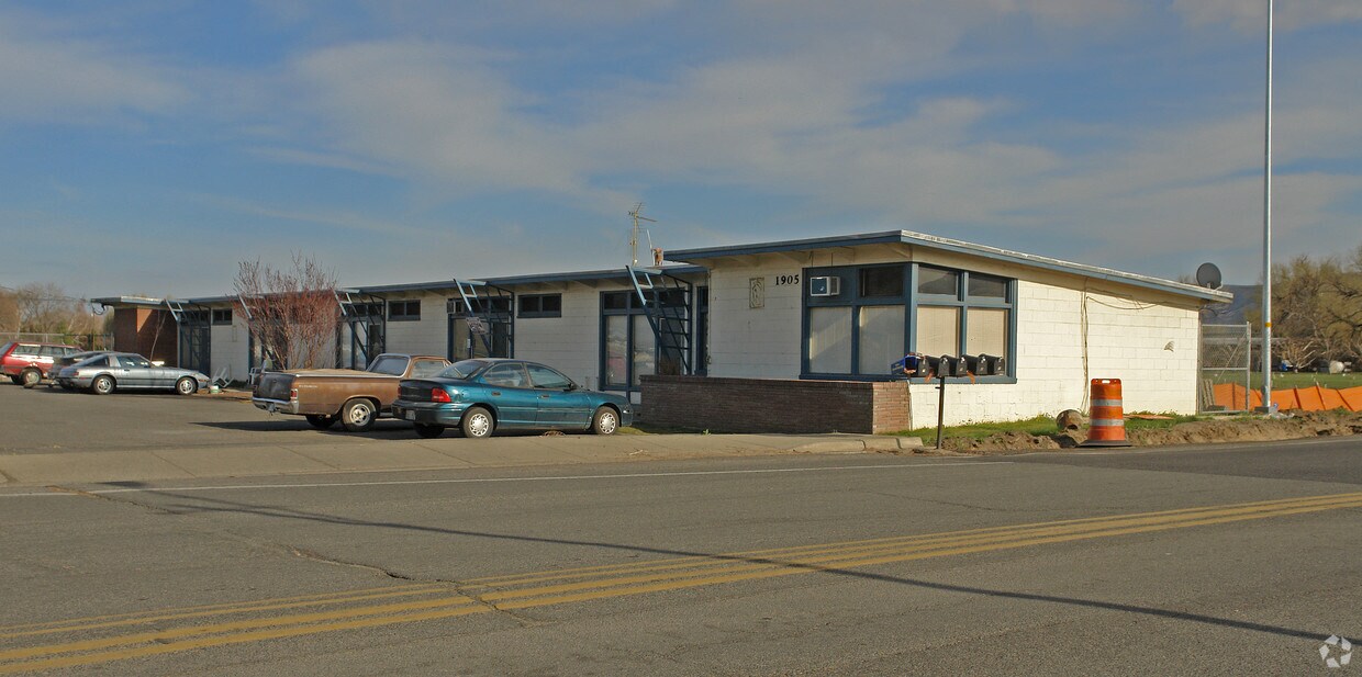 Foto principal - 1905 S 16th Ave
