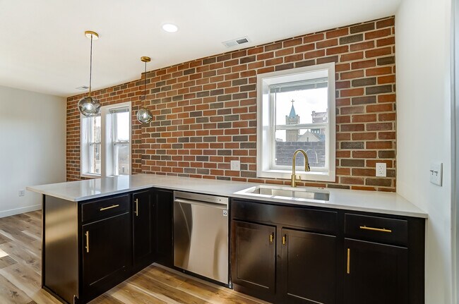 Foto del edificio - 309 N Elizabeth St