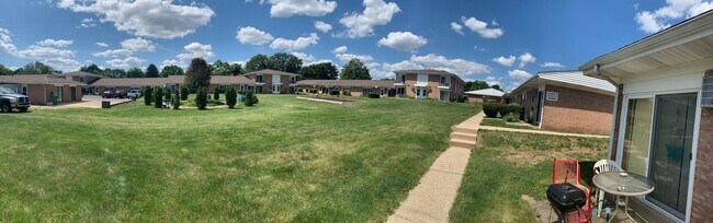 Foto del edificio - Brittain Park Apartments