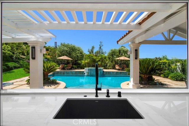 Foto del edificio - 3941 Rock Hampton Dr