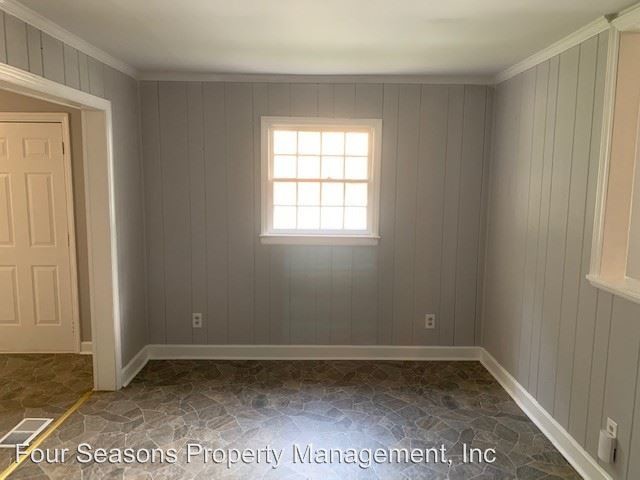 Building Photo - 3 br, 1 bath House - 4525 Ridgeley Drive