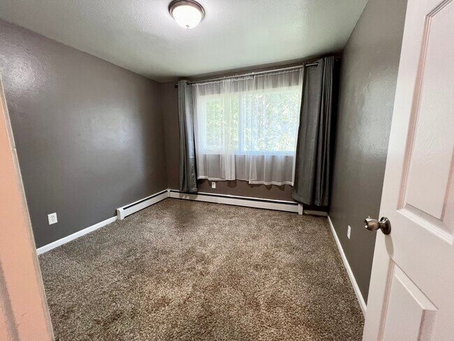 Bedroom 1 - 4324 Thompson Ave