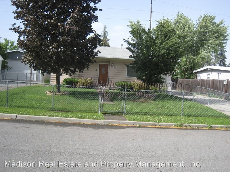Primary Photo - 4 br, 2 bath House - 6523 E. 9th Ave.