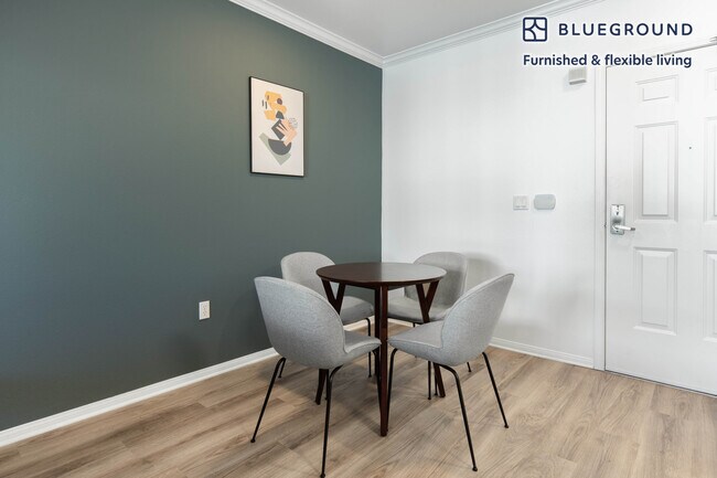 Foto del edificio - 1724 Highland Ave