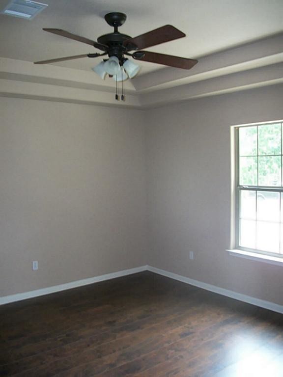 Building Photo - 110 Oakridge Cir