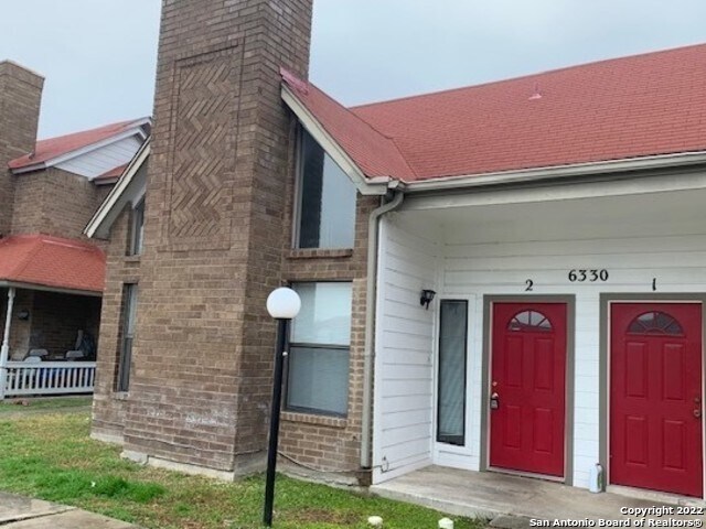 Primary Photo - 6330 Cambridge Dr