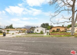 Building Photo - 10320 Mather Ave