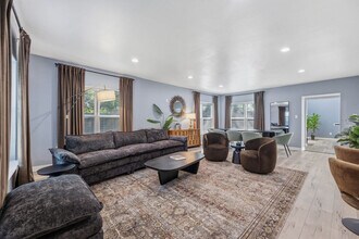 Building Photo - 4149 Ferndale Dr
