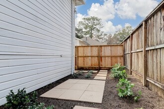Building Photo - 1508 Cortlandt St