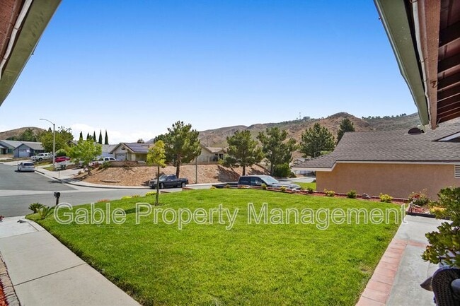 Building Photo - 14628 Daisy Meadow St