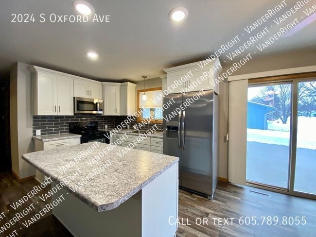 Foto del edificio - 2024 S Oxford Ave