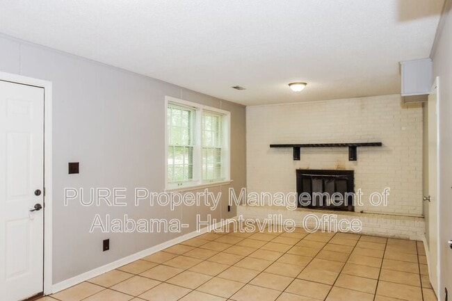 Foto del edificio - 11313 Mountain Crest Dr SE