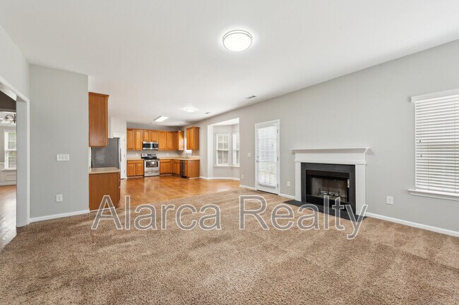 Foto del edificio - 2069 White Cedar Ln