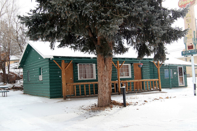 Building Photo - Western Cabins