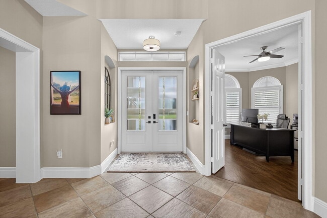 Building Photo - 9225 Delemar Ct
