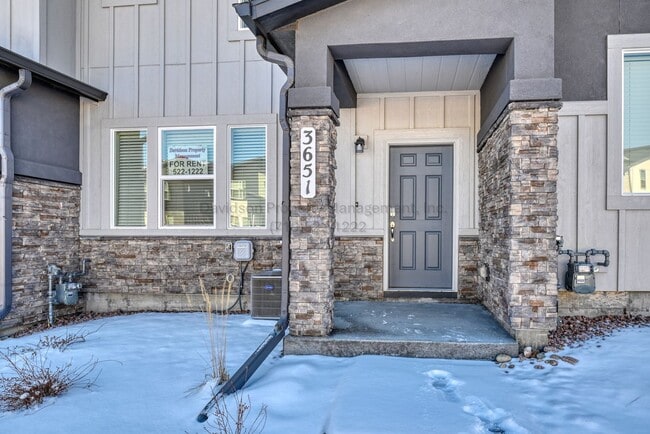 Building Photo - 3651 Moon River Dr