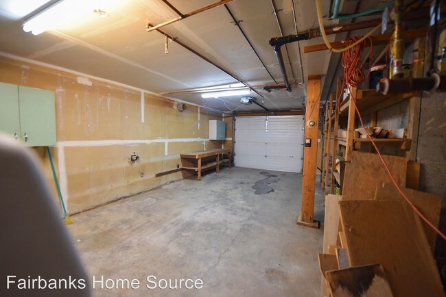 Building Photo - 5 br, 3 bath House - 120 Sunrise Dr.