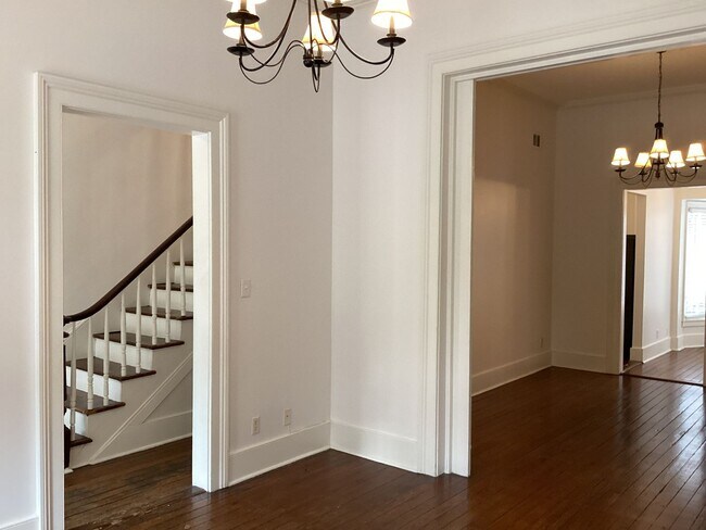 Foto del edificio - 433 Barnard St