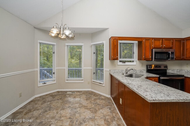 Building Photo - 10710 Hickory Cove Ct