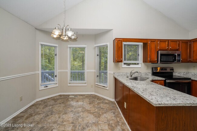 Foto del edificio - 10710 Hickory Cove Ct