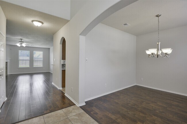 Foto del edificio - 3618 Orchard Valley Ln