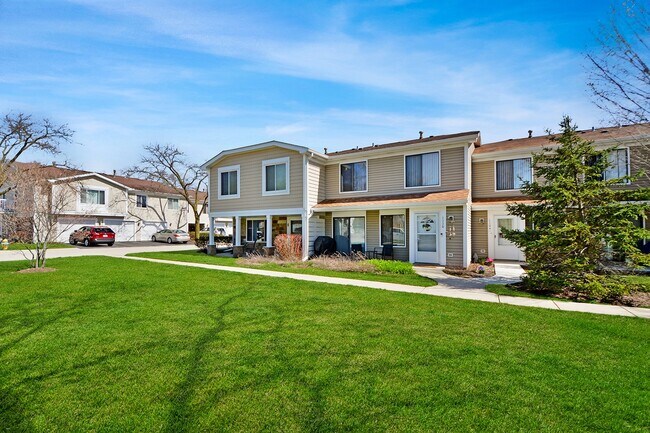 Building Photo - 1110 Eisenhower Ct