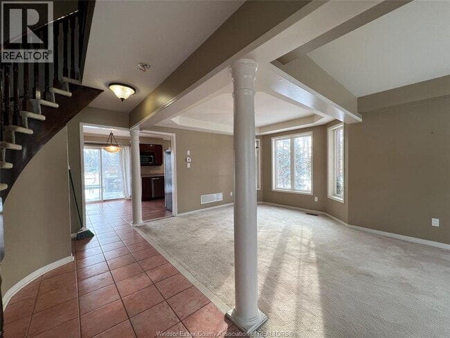 Building Photo - 4740 Wembley Ct