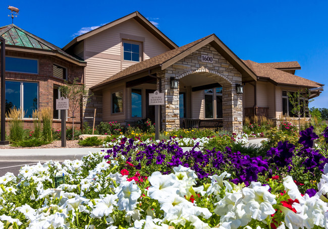 Building Photo - Bristol Pointe Apartments