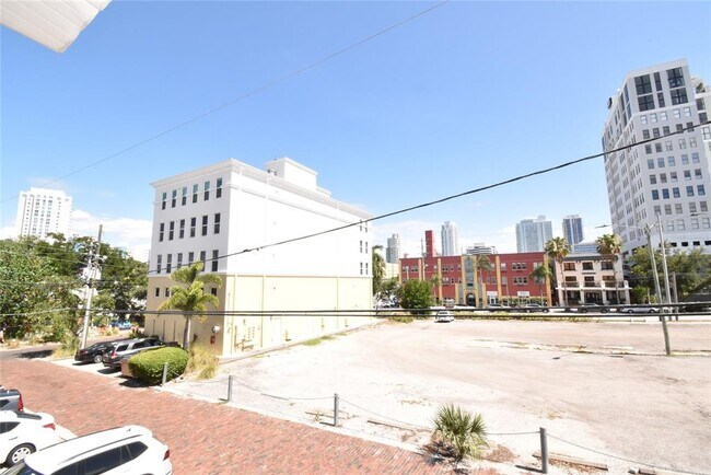 Foto del edificio - 220 6th Ave N