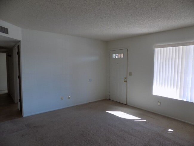 Building Photo - 6440 E Julep St