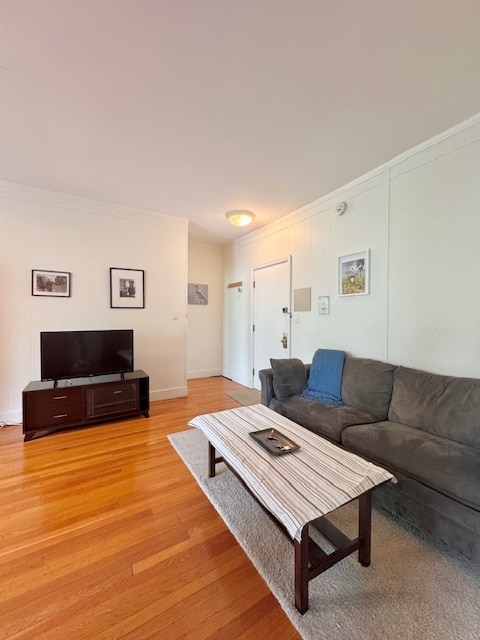 Building Photo - 36 Winchester St