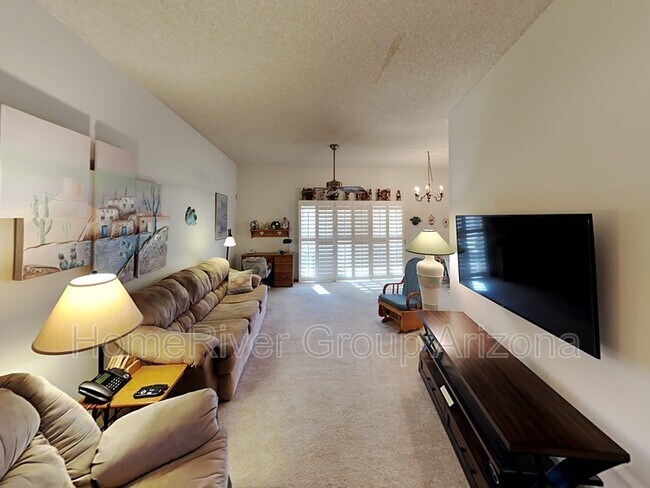 Foto del edificio - 17033 N Joshua Tree Ct