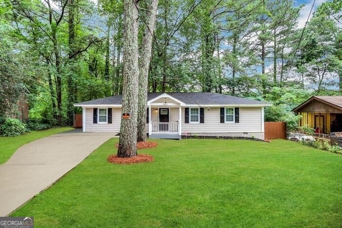 Primary Photo - 3881 Bonnie Ln SE