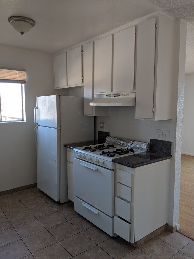 Building Photo - 1526 Sherman Pl