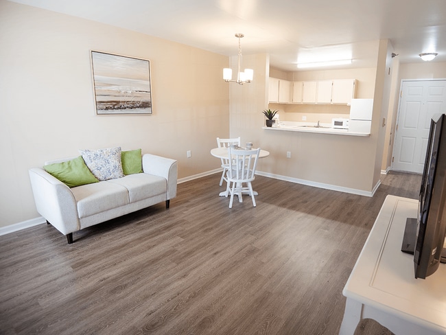 Welcome to Eagle Grove - Eagle Grove Apartments